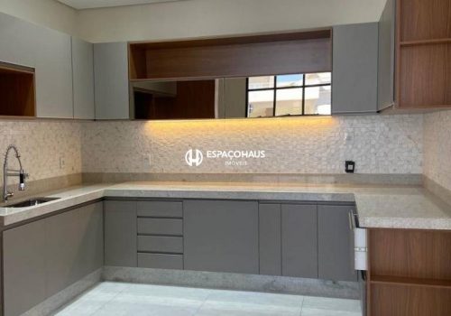 Casa em Condomínio com 215m², 3 quartos no bairro Jardim Residencial Maria Dulce em Indaiatuba