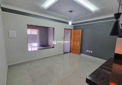 Casa para Comprar com 90m², 3 quartos no bairro Vila Brizzola em Indaiatuba