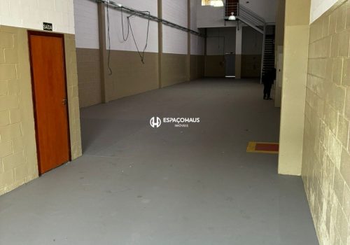 Galpão Comercial / Industrial com 434m² no bairro Europark Comercial em Indaiatuba