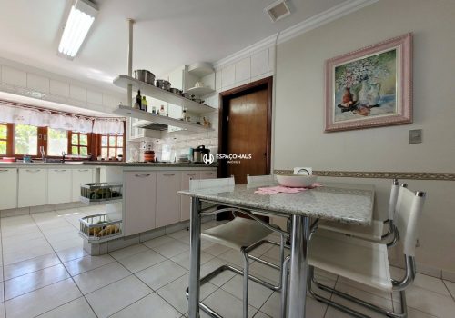 Chácara em Condomínio com 739m², 5 quartos no bairro Terras de Itaici em Indaiatuba