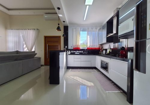 Casa em Condomínio com 121m², 3 quartos no bairro Jardins do Império em Indaiatuba