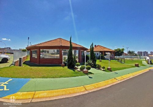 Casa em Condomínio com 270m², 4 quartos no bairro Jardim Residencial Dona Lucilla em Indaiatuba