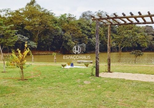 Terreno em Condomínio com 300m² no bairro Jardim Laguna em Indaiatuba