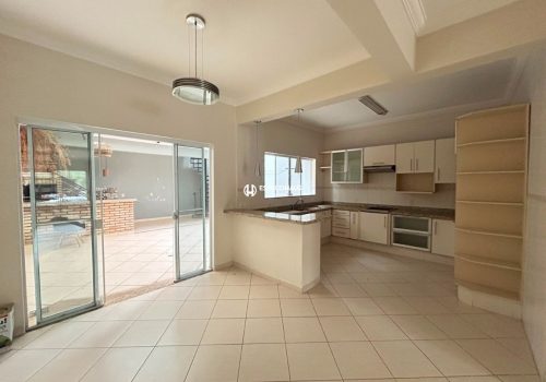 Casa em Condomínio com 142m², 3 quartos no bairro Parque Residencial Indaiá em Indaiatuba