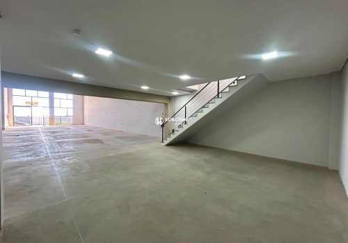 Galpão Comercial / Industrial com 376m² no bairro Residencial Monte Verde em Indaiatuba