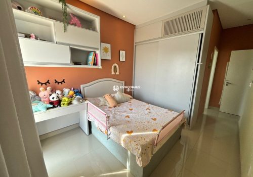Casa em Condomínio com 303m², 3 quartos no bairro Jardim Residencial Terra Nobre em Indaiatuba