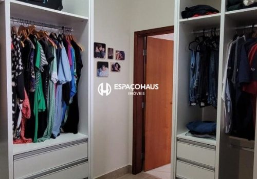 Casa em Condomínio com 270m², 4 quartos no bairro Jardim Residencial Dona Lucilla em Indaiatuba