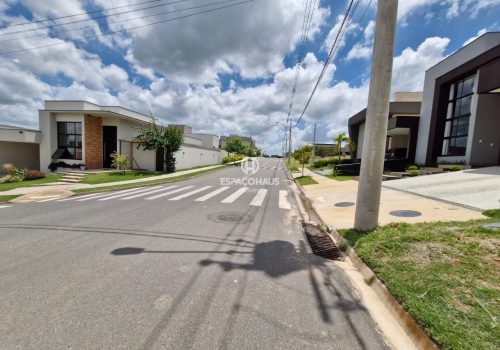 Terreno em Condomínio com 300m² no bairro Colinas de Indaiatuba em Indaiatuba