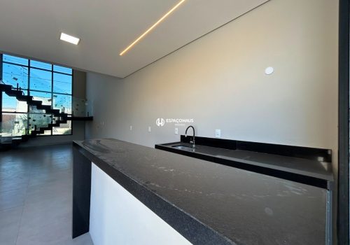Casa com 215m², 4 quartos no bairro Colinas de Indaiatuba em Indaiatuba