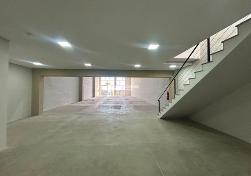 Galpão Comercial / Industrial com 376m² no bairro Residencial Monte Verde em Indaiatuba