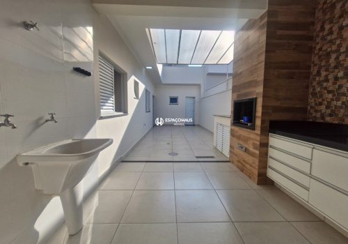 Casa em Condomínio com 140m², 3 quartos no bairro Jardim Bréscia em Indaiatuba