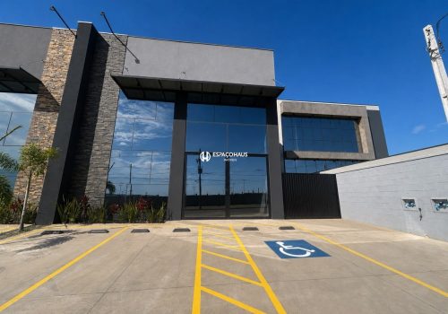 Galpão Comercial / Industrial para Alugar com 376m² no bairro Residencial Monte Verde em Indaiatuba