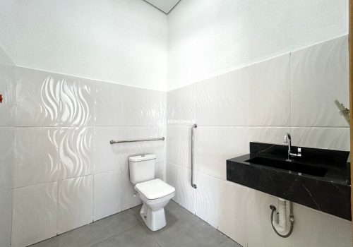 Galpão Comercial / Industrial com 244m² no bairro Jardim São Francisco em Indaiatuba