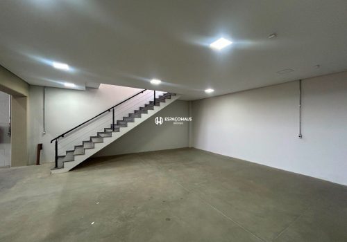 Galpão Comercial / Industrial com 376m² no bairro Residencial Monte Verde em Indaiatuba
