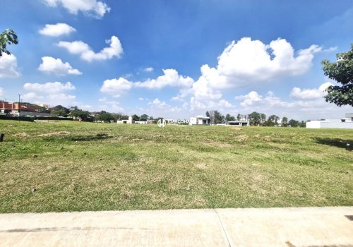 Terreno em Condomínio com 360m² no bairro Condomínio Villa Sapezal em Indaiatuba