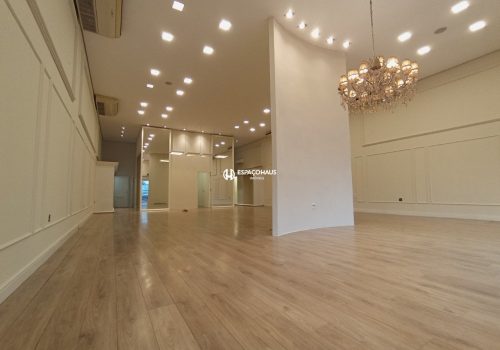 Salão Comercial / Loja com 207m² no bairro Centro em Indaiatuba