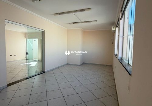Salas/Conjuntos com 80m² no bairro Centro em Indaiatuba