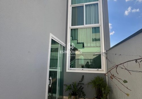 Casa em Condomínio com 215m², 3 quartos no bairro Jardim Residencial Terra Nobre em Indaiatuba